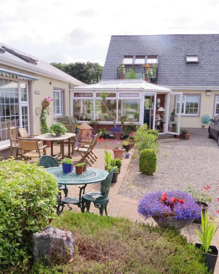 Bed and Breakfast Tyreda Эннис Экстерьер фото