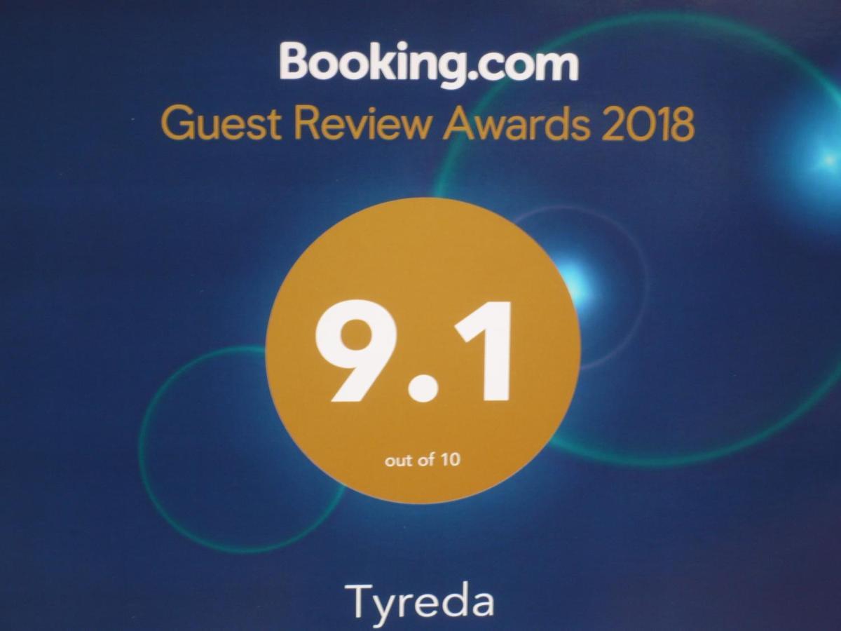 Bed and Breakfast Tyreda Эннис Экстерьер фото